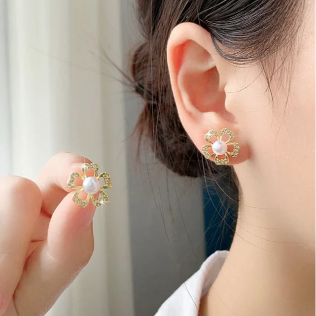 Flower Sparkle Earring/Tops Jewelry
