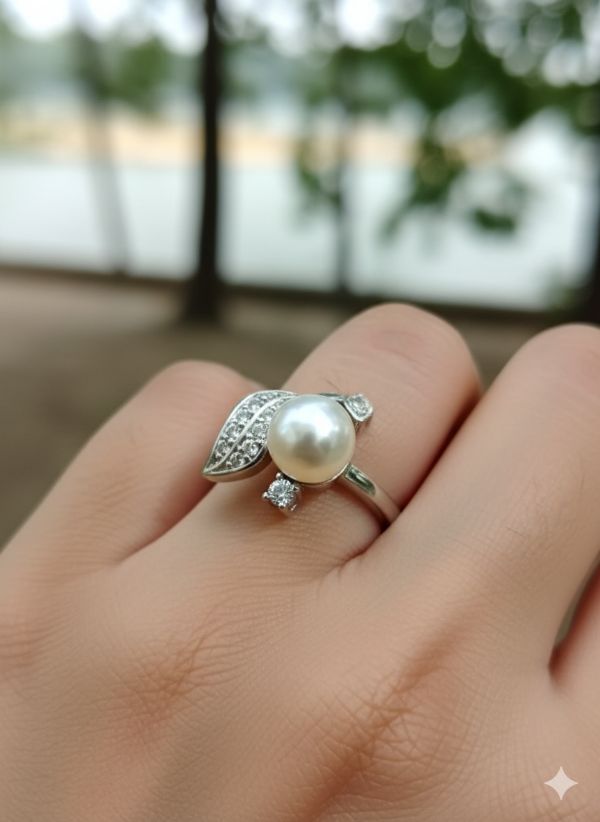 Silver Plated Pearl Leaf Ring Jewelry