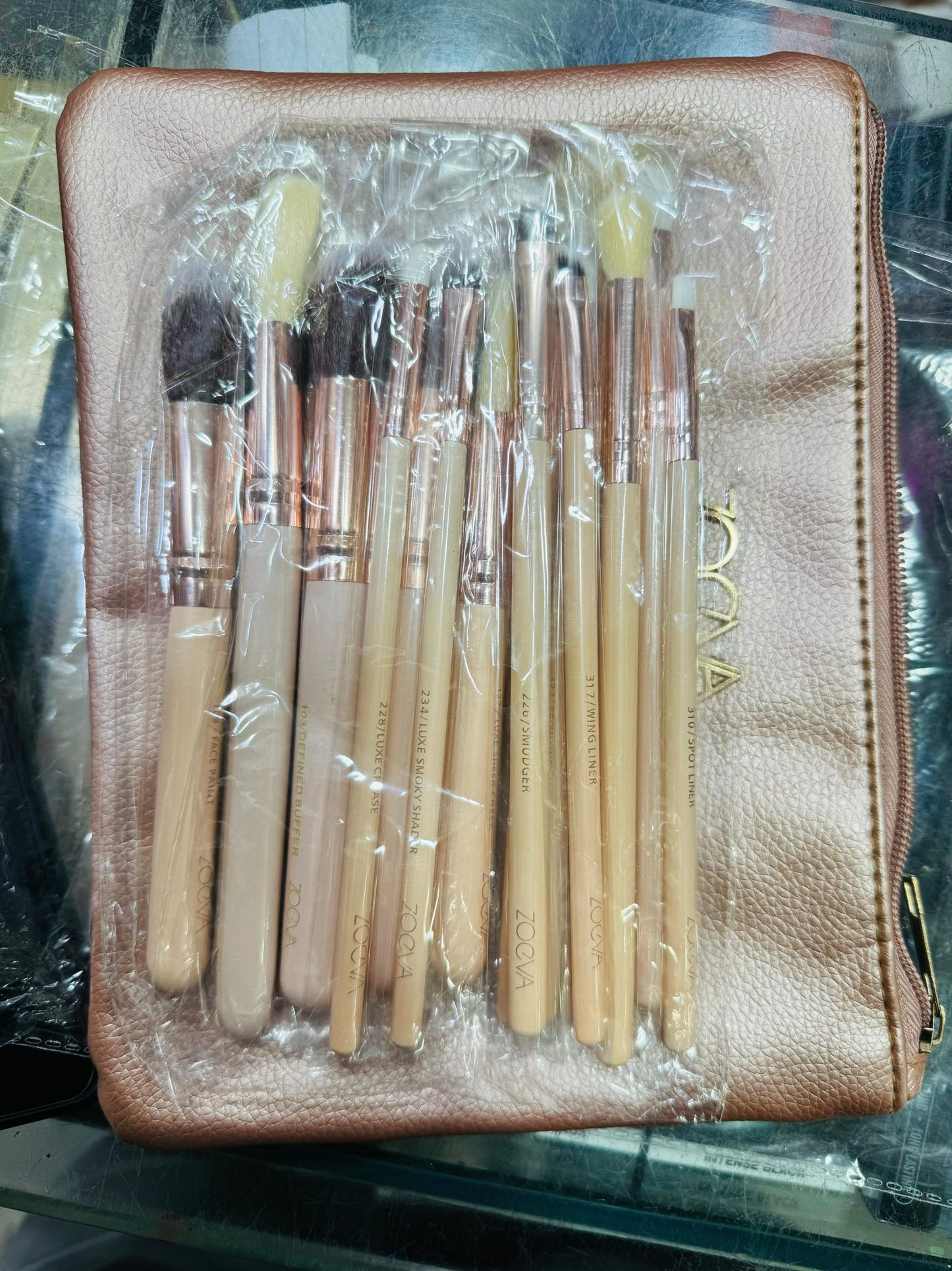 15 pcs Makeup Brushes Set- With Travel Organizer Pouch Cosmetics (Free Shipment)