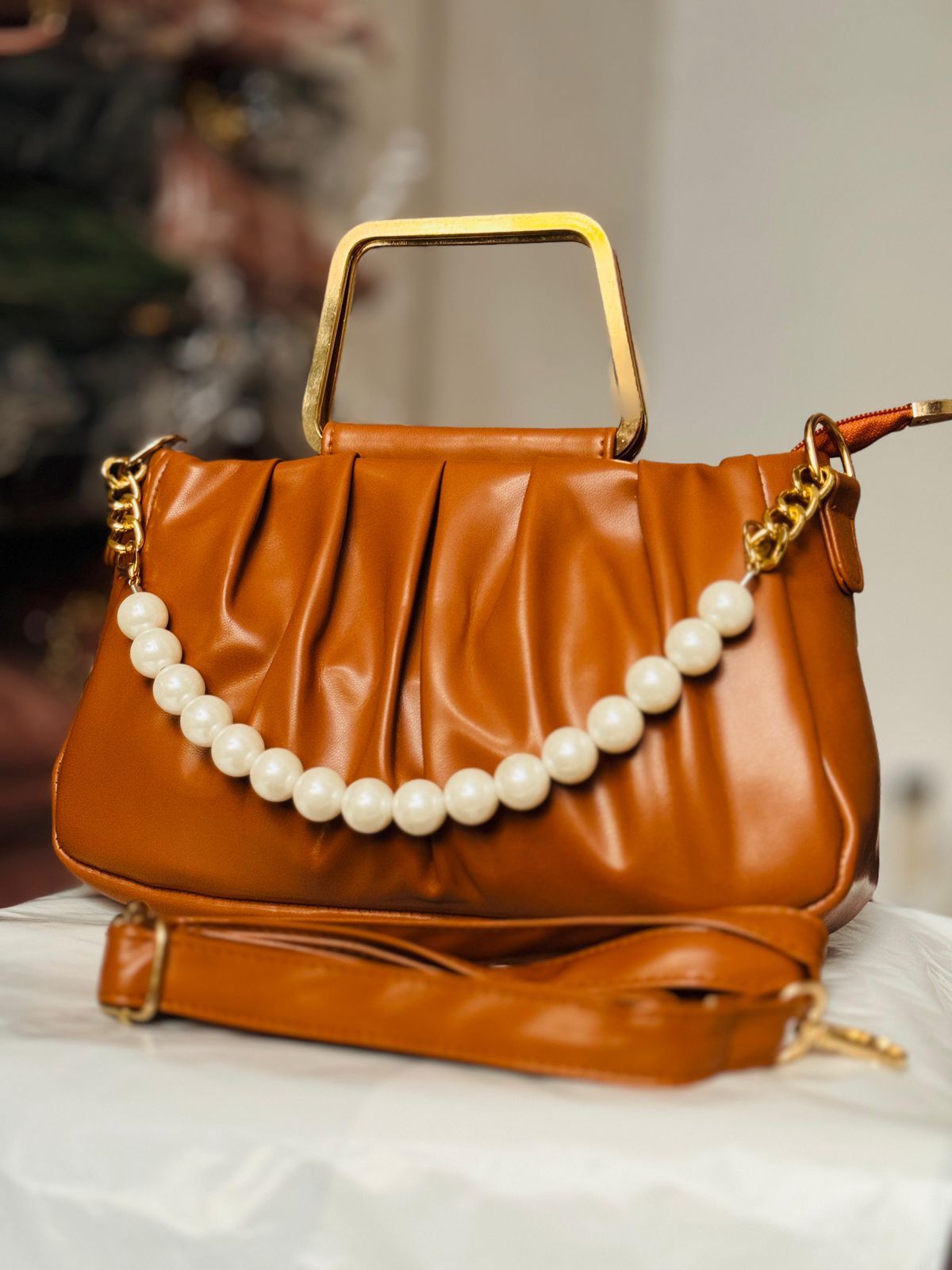 Pearl Chain Glamour Purse / Bags
