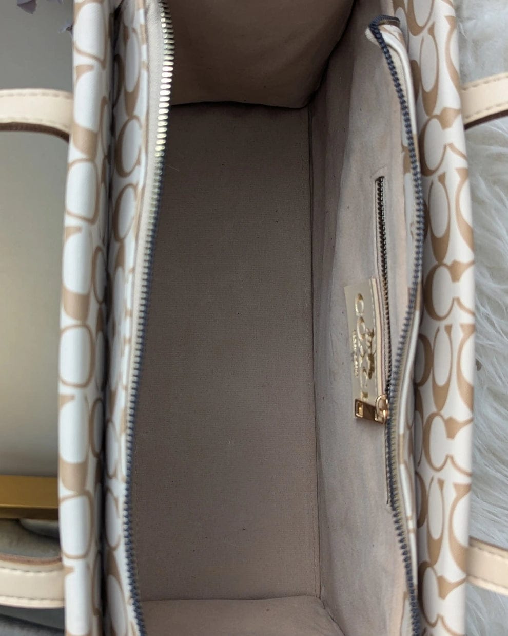 Coach Eleganza Tote Nude Beige Classic Bag