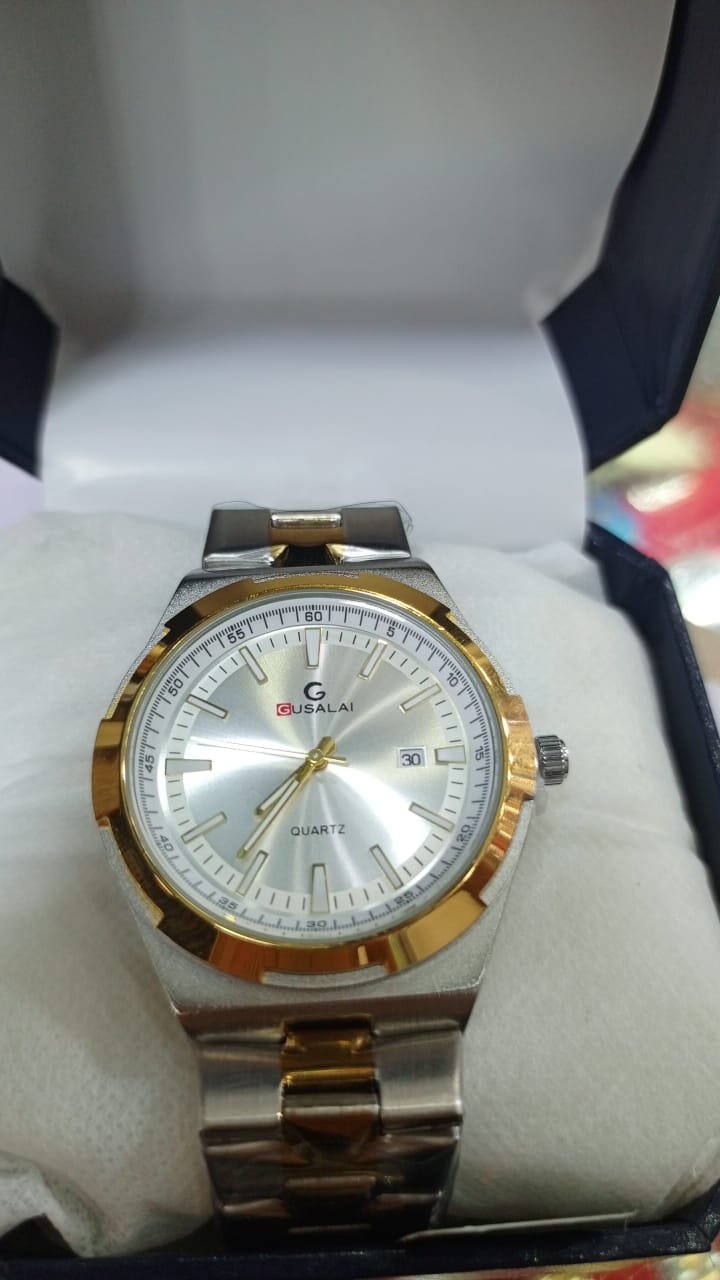 Guaslai Two-Tone Classic Quartz Watch Best Quality Water Proof Accessories