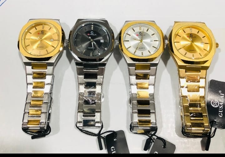 Guaslai Two-Tone Classic Quartz Watch Best Quality Water Proof Accessories