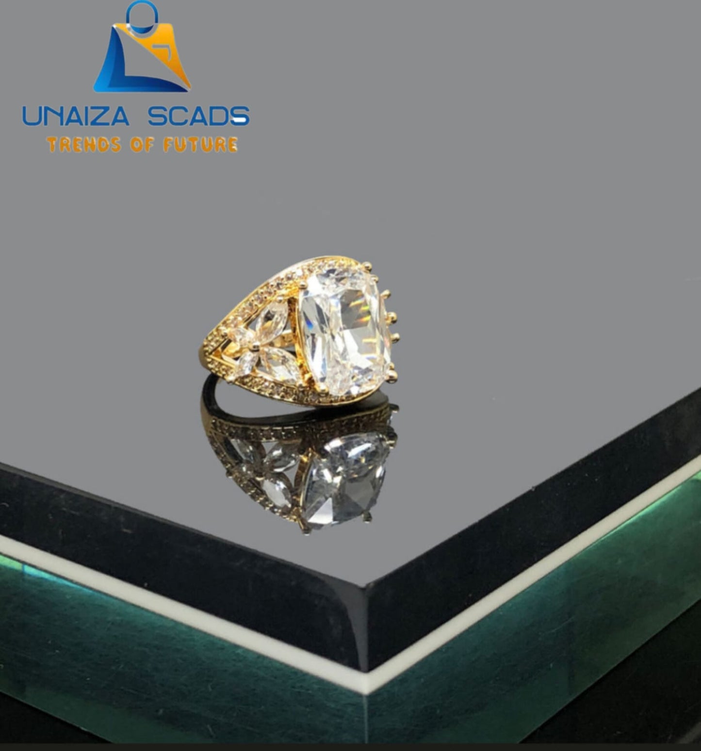 Elegant Luxury Zirconic Butterfly Style Gold Ring Jewelry