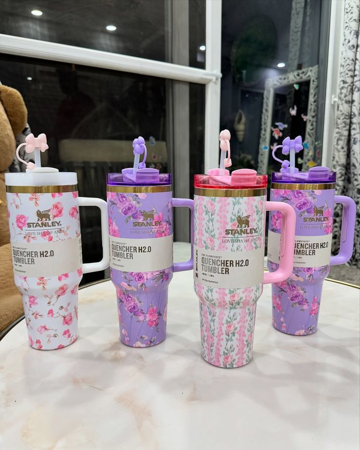 Original Stanley Quencher H2.0 Tumbler 40 oz Flower Printed Accessories