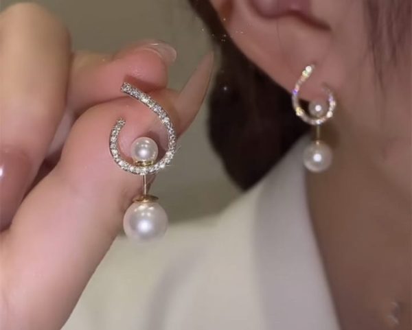 Elegant Zircon Pearl Stone Earrings Material Alloy Jewelry