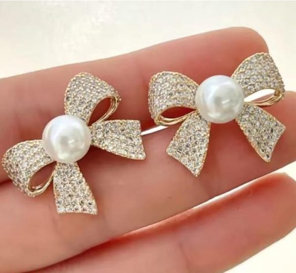 Korean Elegant Zircon Bow Style Earrings With Pearl Jewelry
