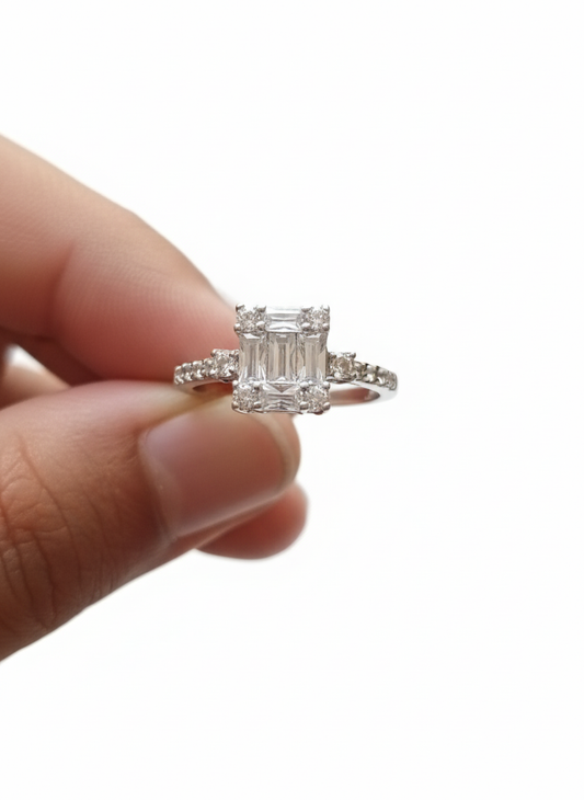The Empress  Regal Spark Ring Jewelry