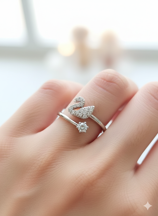 Beautiful Zirconic Swan Style Ring Jewelry (Adjustable)