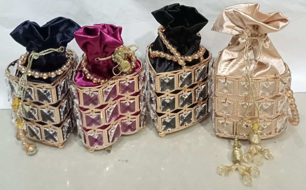 Traditional Heat Shape Potli / Bag