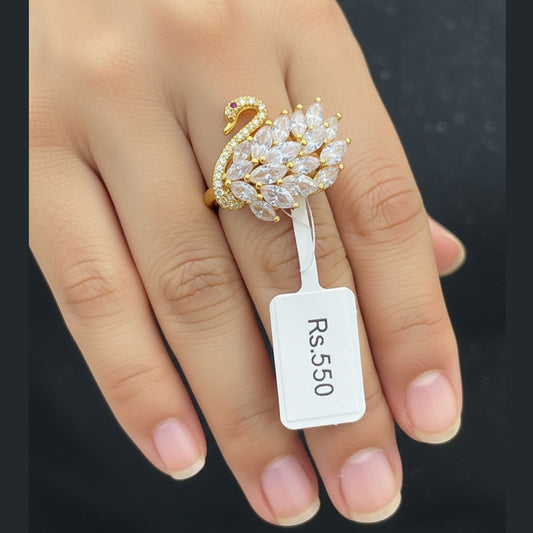 Beautiful Swan Zircon Embellished Ring Jewelry (Adjustable)