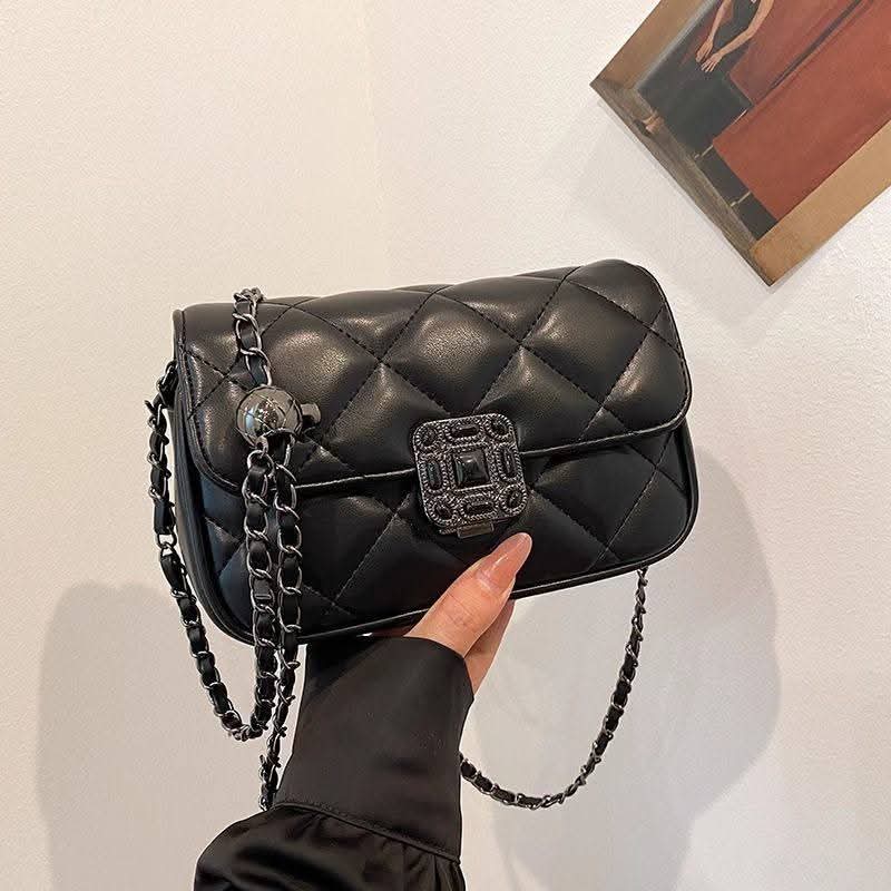 Pearl Noir Shoulder Bag