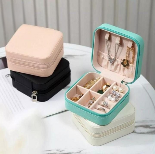 Compact Travel Leather Jewelry Organizer Box – Portable Pocket-sized Case With Zipper Closure For Rings, Earrings, Necklaces & Others (Random Color)