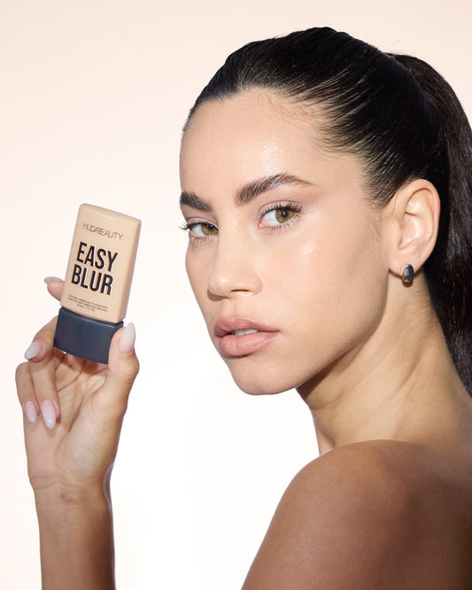 HUDA BEAUTY Easy Blur Natural Airbrush Foundation with Niacinamide Cosmetics